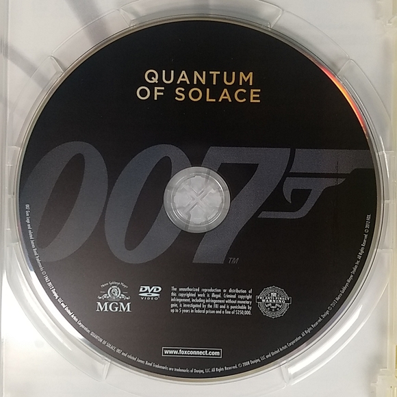 Casino Royale & Quantum of Solace, DVD, Starring Daniel Craig as James Bond - Picture 10 of 14